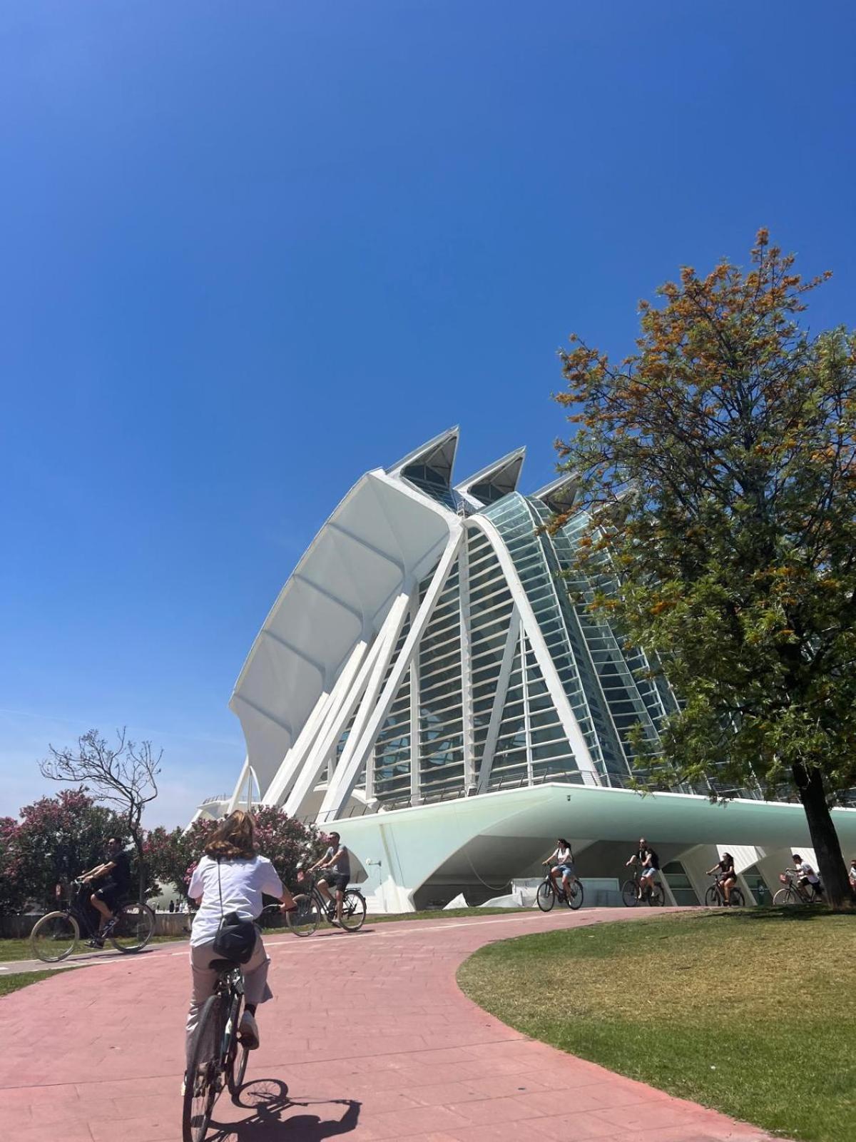 Beach & Arts Hostel Valencia Exterior photo