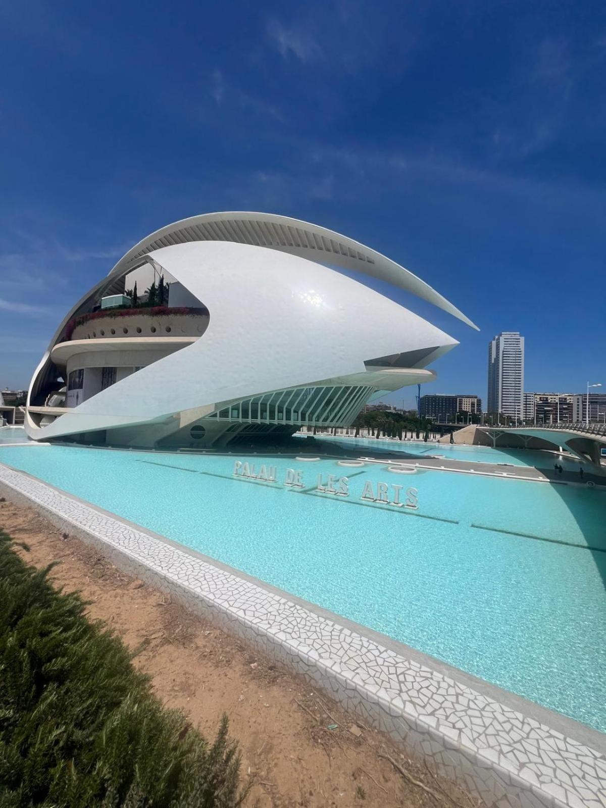 Beach & Arts Hostel Valencia Exterior photo